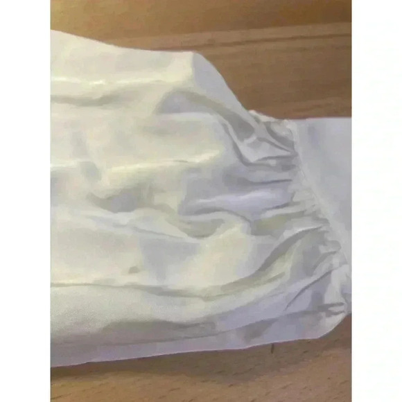 Vici x Fate Satin Wrap Blouse White Size M NO BELT - Picture 12 of 12